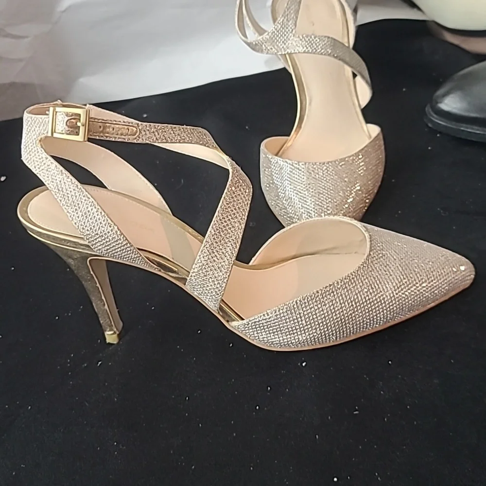 Pelle Moda Gold Glitter Strappy Heels - 10